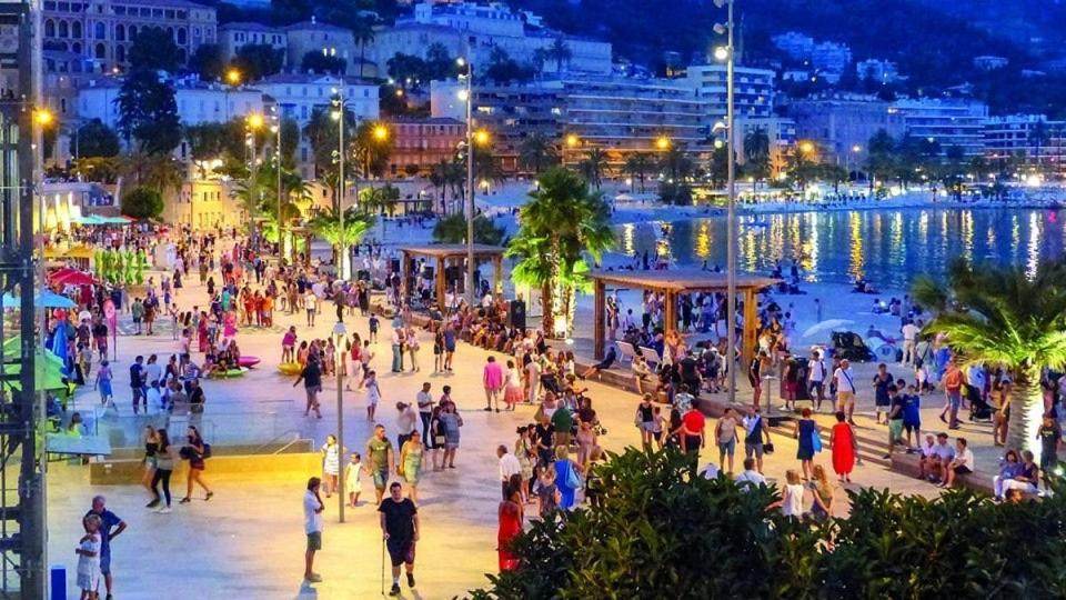 Monaco # Menton - 4 Persons - Hypercenter - Private Parking - Full Renovated - Clim - Fast Wifi - Beach And Sun 外观 照片